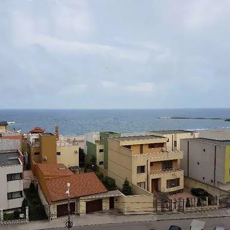Apartament Faleza Nord Apartment